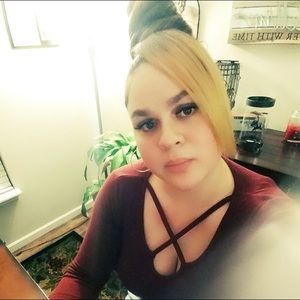 Meet your Posher, Jeanette